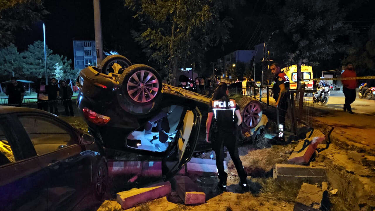 Kazada parmağı koptu! Dakikalarca arandı, bulunamadı 3